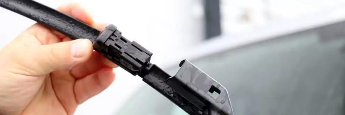 Wann Scheibenwischer gewechselt werden sollten